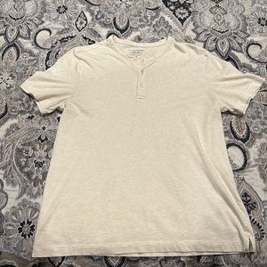 Banana Republic Henley LIKE NEW